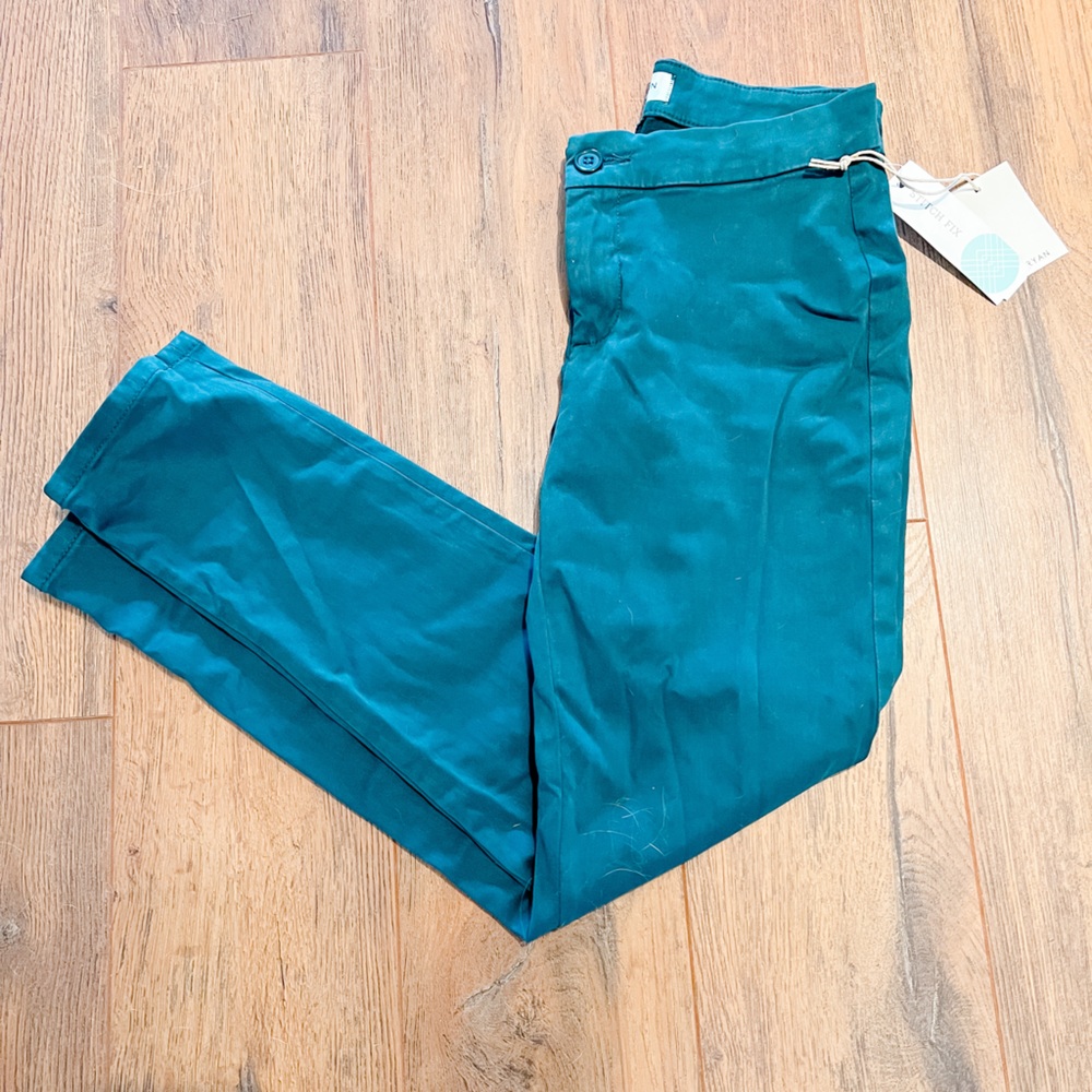 Lila Ryan | Green Petite Tapered Trouser | Size 0P